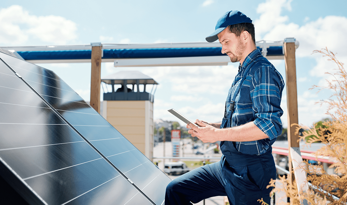 How-Do-I-Find-a-Solar-Contractor.jpg